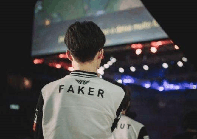 T1 的新阵容差点击败G2！ trent 成为了终极战士！ T1 1-2 G2