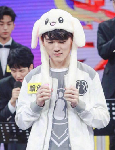 2025年度金翎奖：DOTA2荣获“玩家最喜爱的网络游戏”奖项